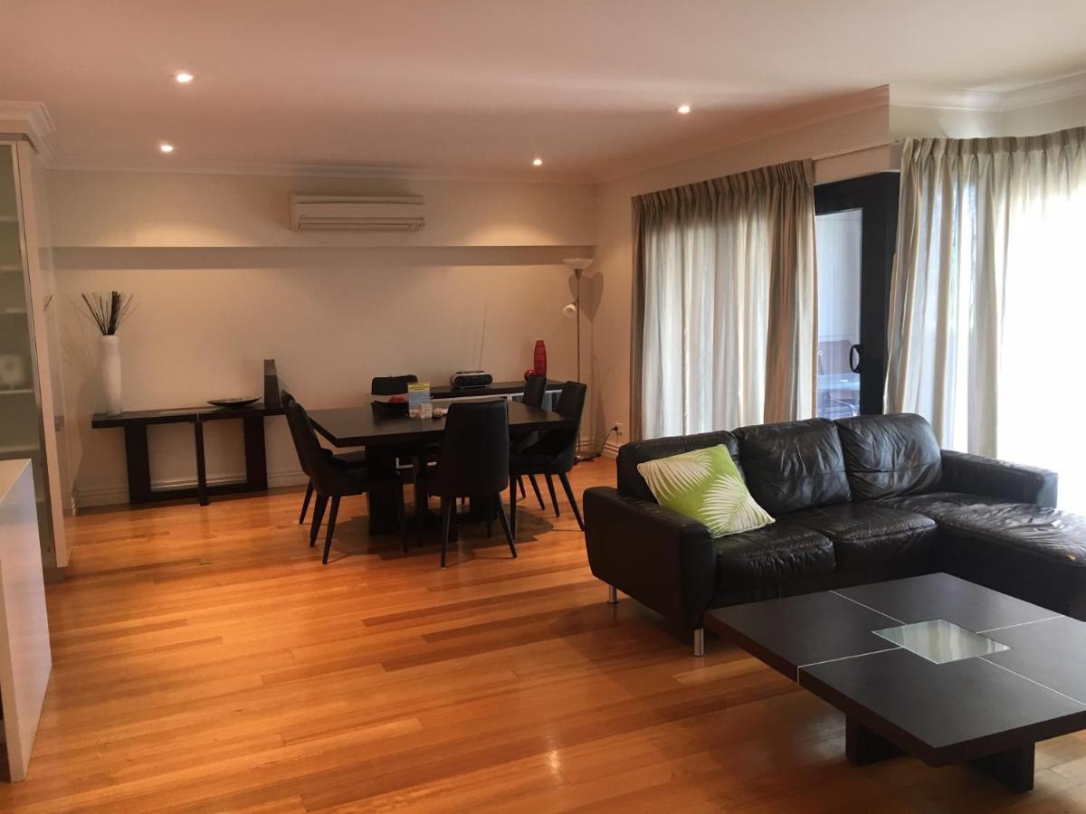 Fremantle Harbourside Apartments מראה חיצוני תמונה